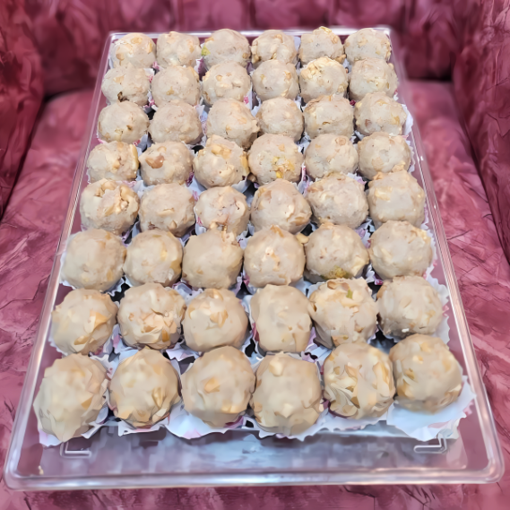 buy return gifts for baby shower and announcements, Mithai, buy online premium sweets gift for wedding, buy online premium sweets online gifting boxes for corporate, order premium gift hampers mithai and wedding gifts, dry fruit boxes for wedding and engagement announcement